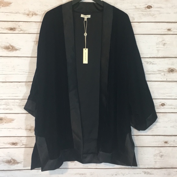 Max Studio Jackets & Blazers - Max Studio Black Oversized Blazer NWT